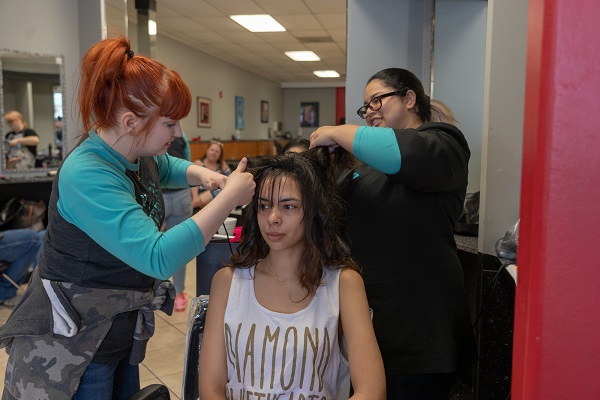 COM Cosmetology Students Take Part in Operation Cinderella