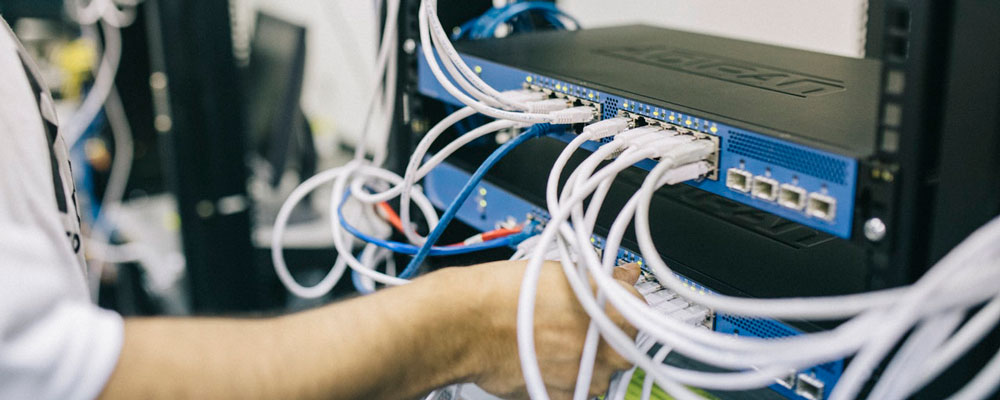 Computer networking switch and patch cables